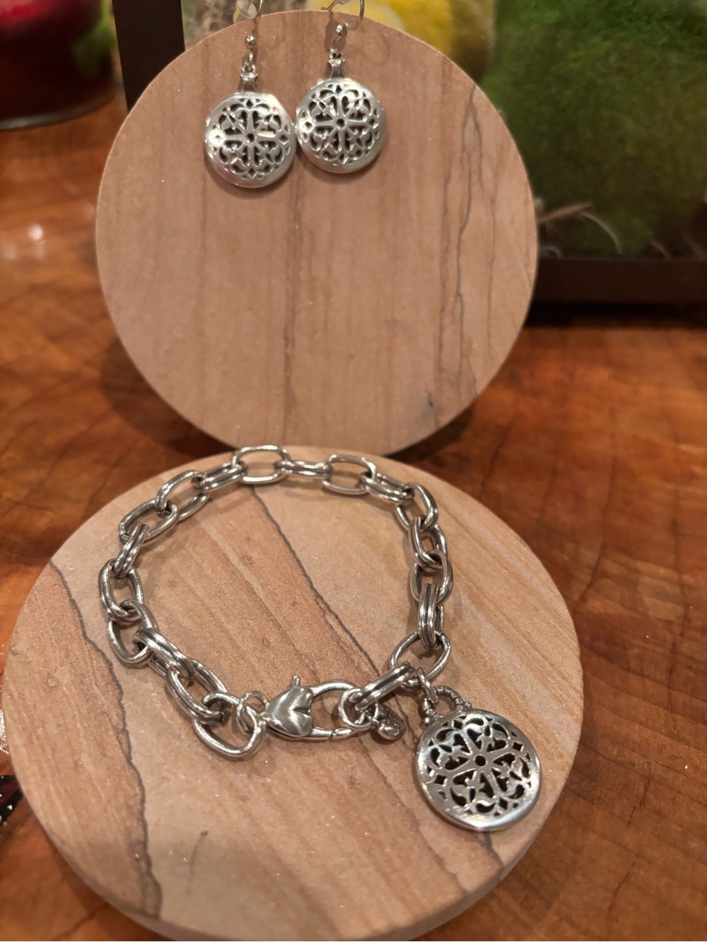 Ferrara Siena Bracelet and earring set